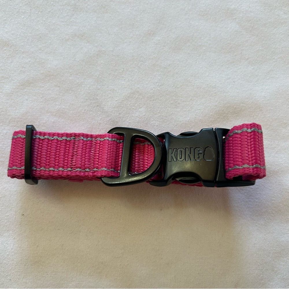 KONG Small Pink Dog Collar